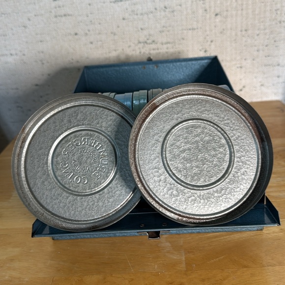 Vintage Blue Steel Logan De Luxe 8mm Movie Reel Chest and 10 Vintage Reel Tins - Picture 10 of 17